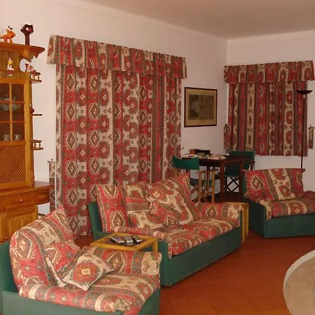 Large With Pool And Panoramic View *