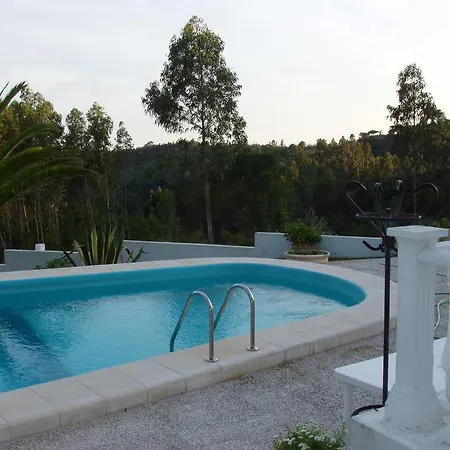Prázdninový dům Large With Pool And Panoramic View Figueira da Foz